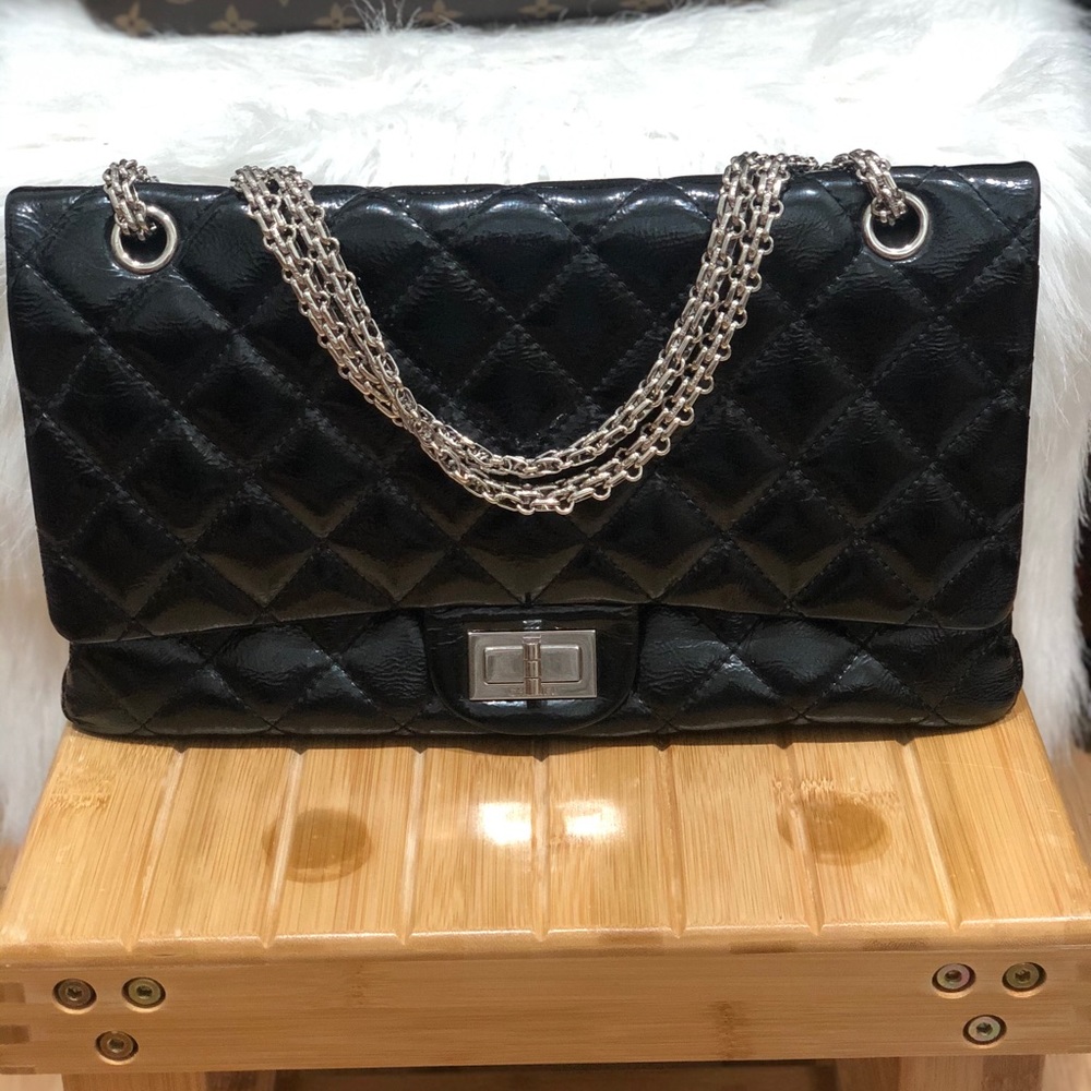 Reissue 2.55 patent leather silver hardware